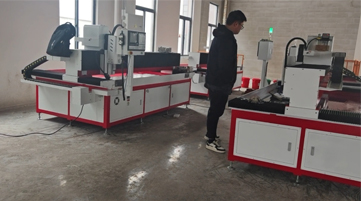 <b>數(shù)控鉆孔機(jī)與搖臂鉆孔機(jī)相比有什么優(yōu)勢？</b>