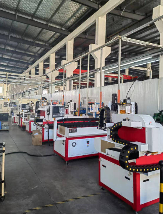 數(shù)控鉆孔機